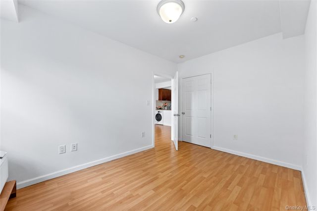 71-33 162nd Street 3F, Fresh Meadows, NY 11365