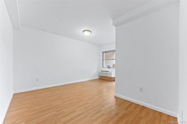 71-33 162nd Street 3F, Fresh Meadows, NY 11365