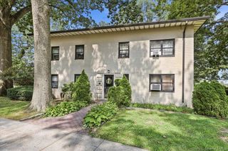 5 Whitehall Road 1L, Eastchester, NY 10709