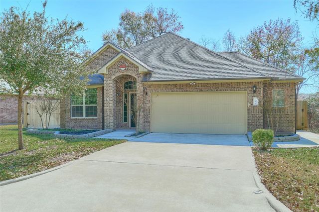 12635 Lake Shore Drive, Montgomery, TX 77356