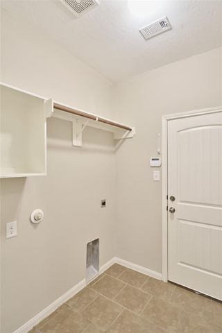 12635 Lake Shore Drive, Montgomery, TX 77356