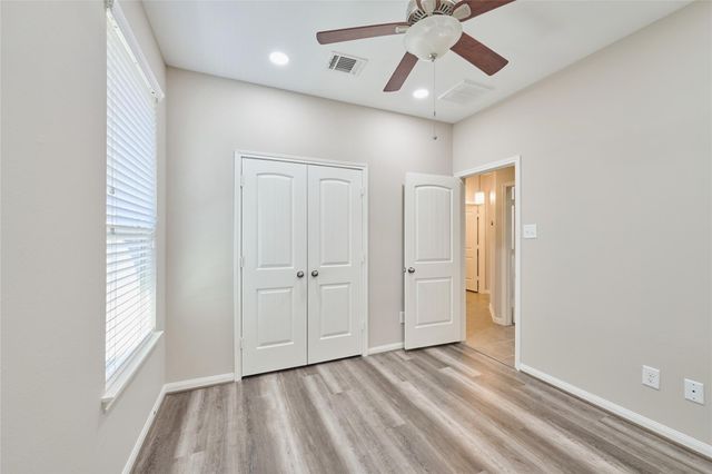 12635 Lake Shore Drive, Montgomery, TX 77356