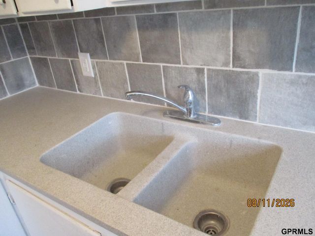 943 W Military Avenue, Fremont, NE 68025
