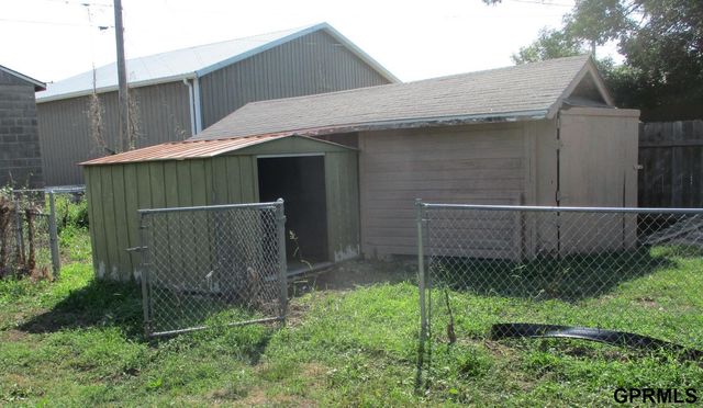 943 W Military Avenue, Fremont, NE 68025