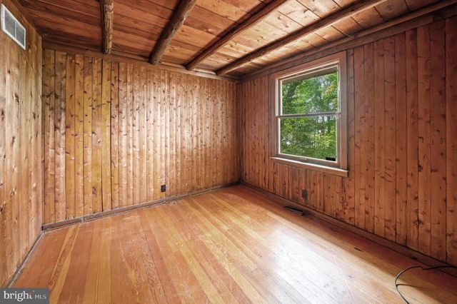 1645 ELK FOREST RD, Elkton, MD 21921