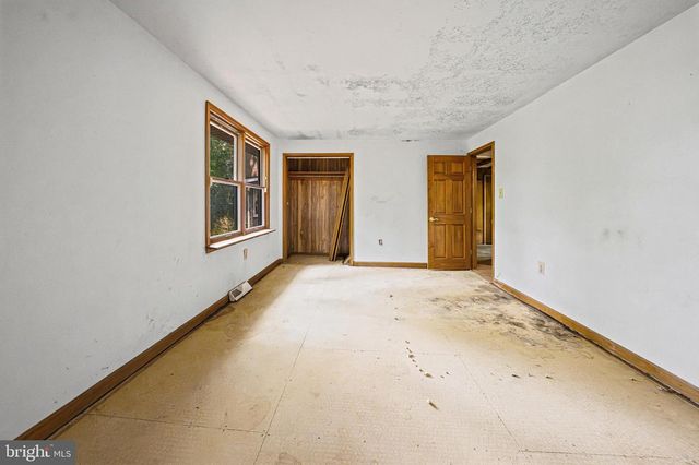 1645 ELK FOREST RD, Elkton, MD 21921