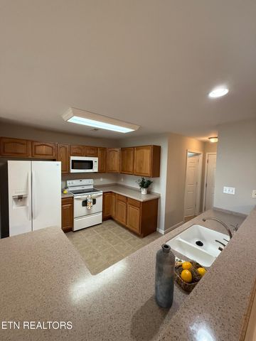 2903 Dominion Drive End, Maryville, TN 37803