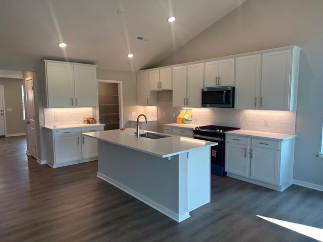 8849 63rd Street S, Cottage Grove, MN 55016