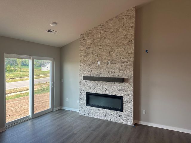 8849 63rd Street S, Cottage Grove, MN 55016