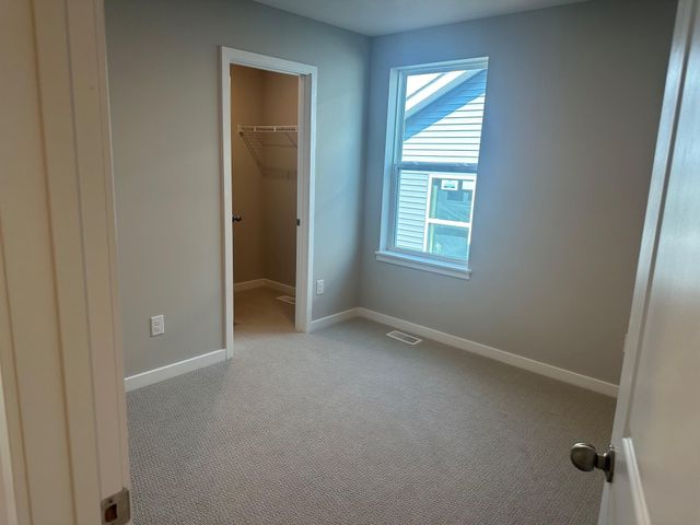 8849 63rd Street S, Cottage Grove, MN 55016
