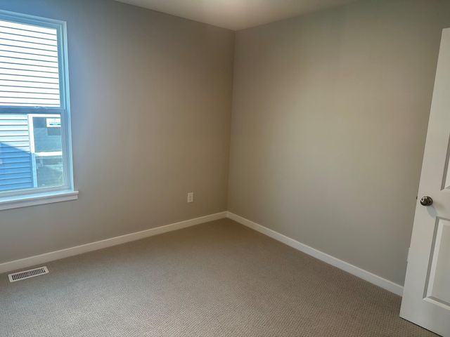8849 63rd Street S, Cottage Grove, MN 55016