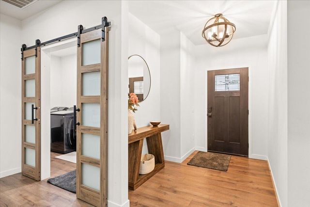 425 Bonnie Lane, Grants Pass, OR 97527