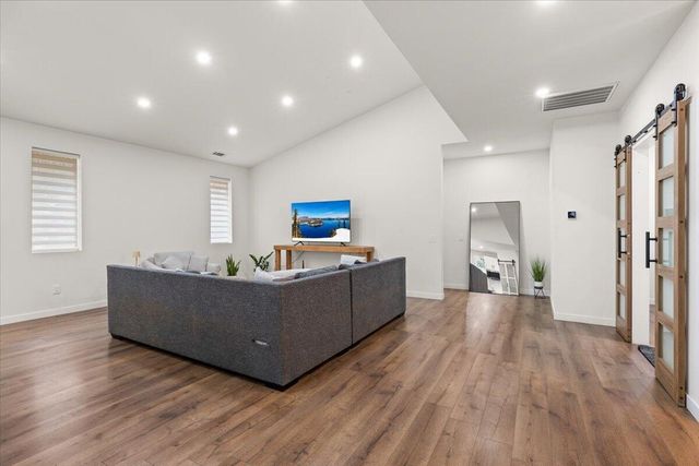 425 Bonnie Lane, Grants Pass, OR 97527