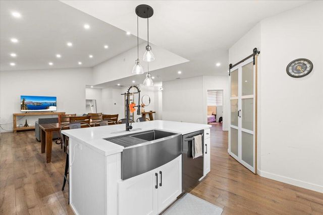 425 Bonnie Lane, Grants Pass, OR 97527