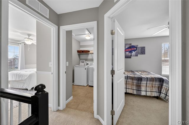 8524 Mcnamara Drive, Clay, NY 13041