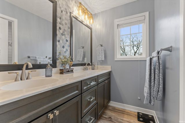 23061 Rumford Drive, South Bend, IN 46628