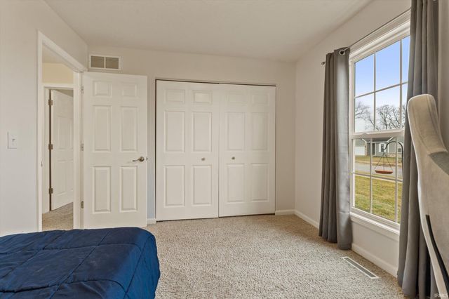 23061 Rumford Drive, South Bend, IN 46628