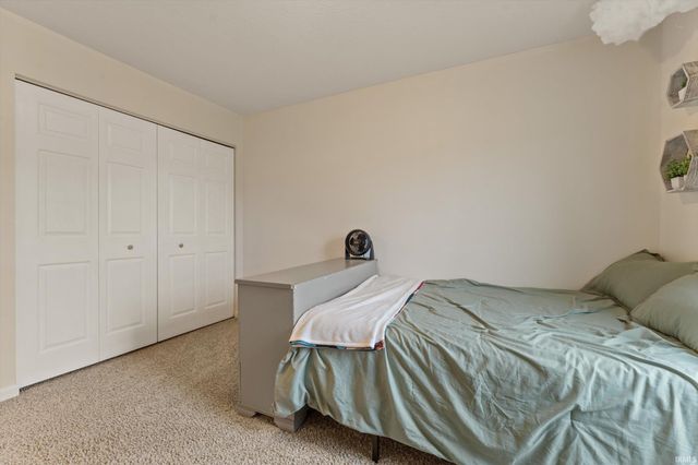 23061 Rumford Drive, South Bend, IN 46628