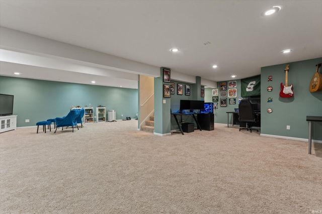 23061 Rumford Drive, South Bend, IN 46628