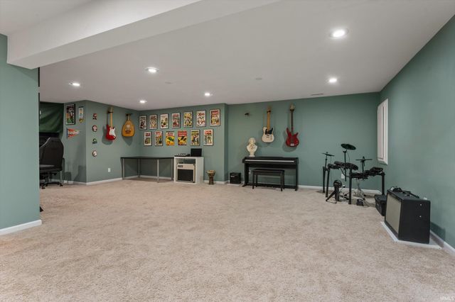 23061 Rumford Drive, South Bend, IN 46628