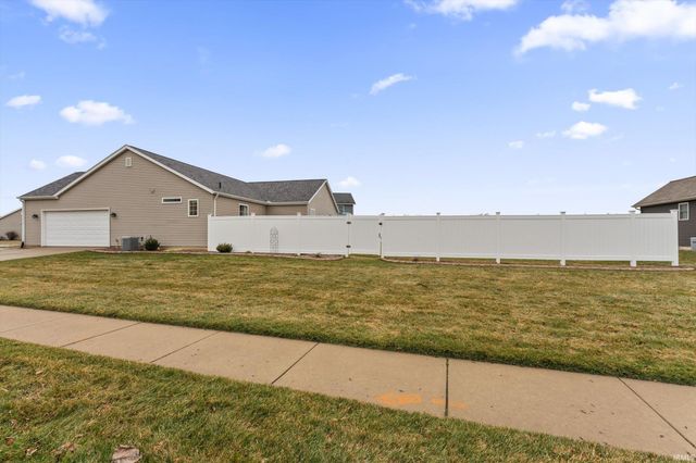 23061 Rumford Drive, South Bend, IN 46628