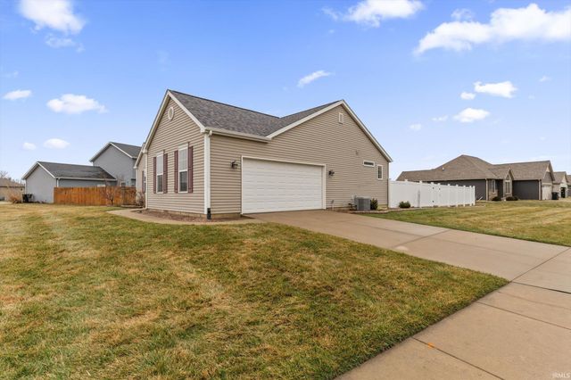 23061 Rumford Drive, South Bend, IN 46628
