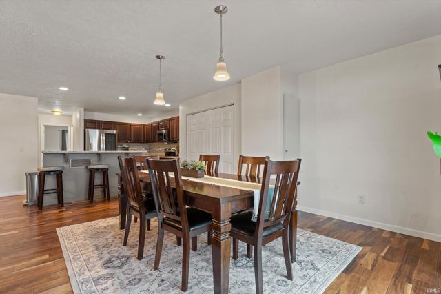 23061 Rumford Drive, South Bend, IN 46628