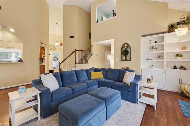 1004 Ormond CT, Virginia Beach, VA 23464