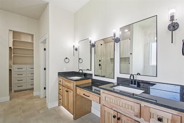 10849 Turkey Trot Trail, Guthrie, OK 73044