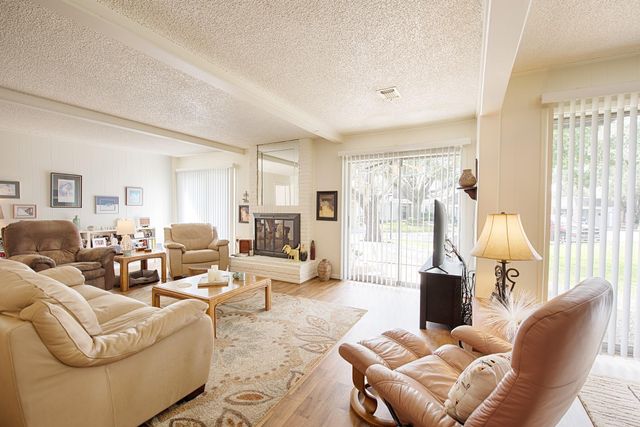 2814 Olympia Drive, Missouri City, TX 77459