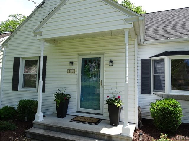 111 Newcastle Road, Geddes, NY 13219