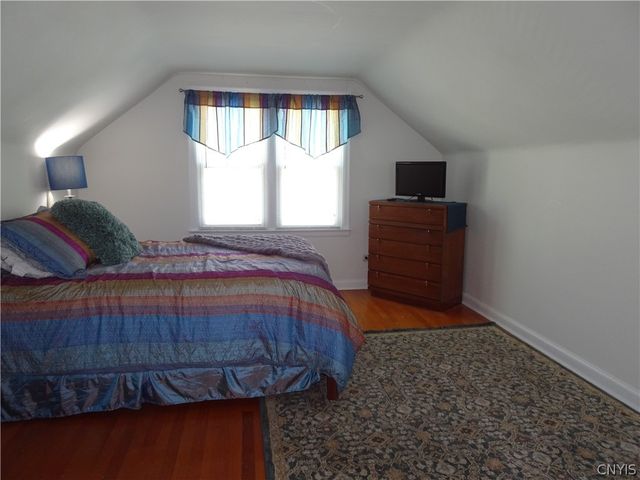 111 Newcastle Road, Geddes, NY 13219