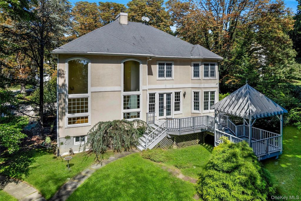 25 Riverview Road, Irvington, NY 10533 — photo 2