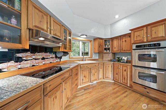 12912 134th Avenue Ct, Anderson Island, WA 98303