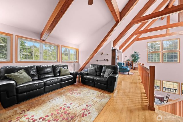 12912 134th Avenue Ct, Anderson Island, WA 98303
