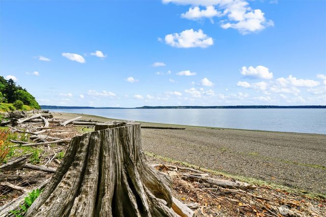 12912 134th Avenue Ct, Anderson Island, WA 98303