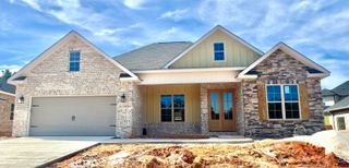 207 Golden Chestnut Bend, Bonaire, GA 31005