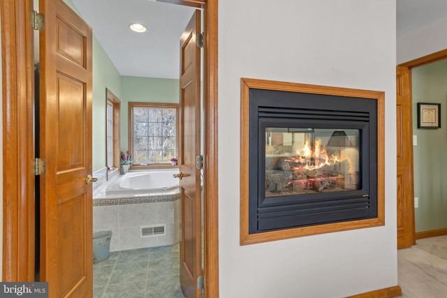 183 BORDENTOWN GEORGETOWN RD, Chesterfield, NJ 08515