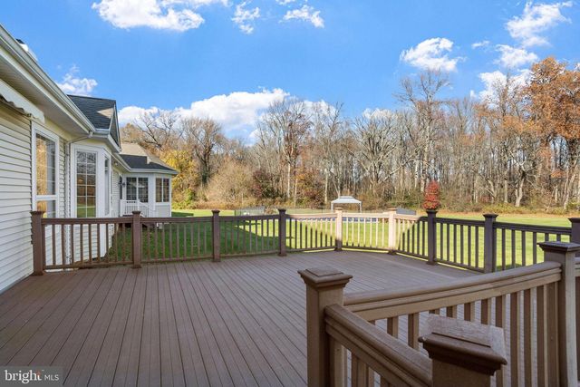 183 BORDENTOWN GEORGETOWN RD, Chesterfield, NJ 08515