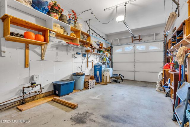 15 Brookfield Court, Toms River, NJ 08757