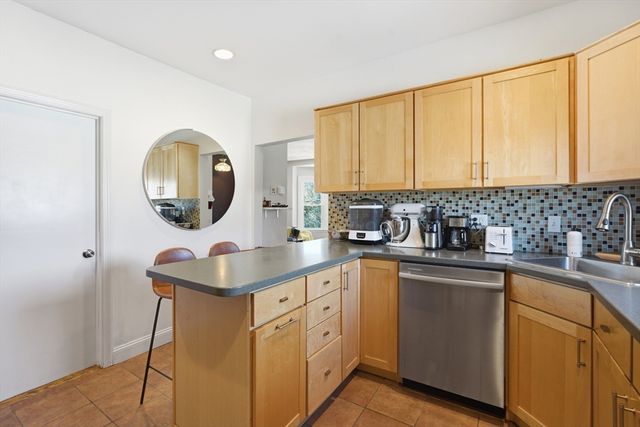 314 Amory Street 3, Boston, MA 02130