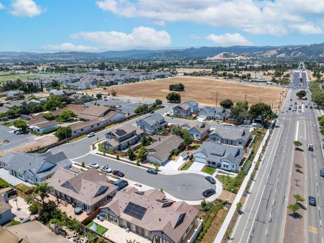 16925 Burgundy Lane, Morgan Hill, CA 95037