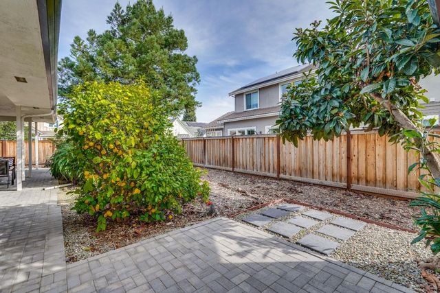 16925 Burgundy Lane, Morgan Hill, CA 95037