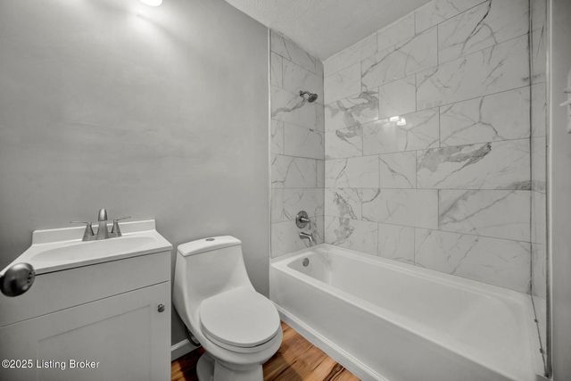 138 Carolina Ave, Mt Washington, KY 40047