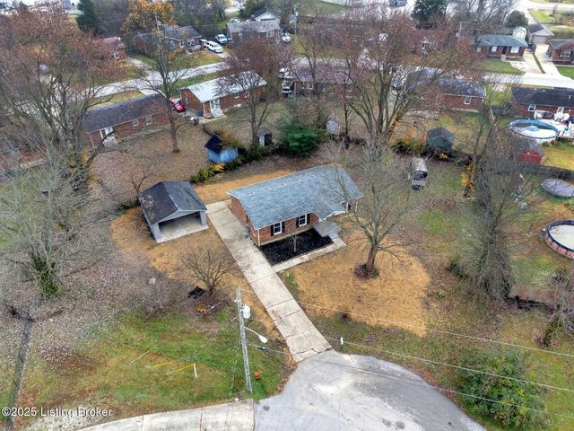 138 Carolina Ave, Mt Washington, KY 40047