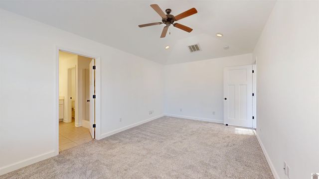 65 Wharton Rd, Cadiz, KY 42211