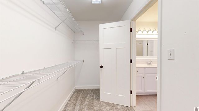 65 Wharton Rd, Cadiz, KY 42211