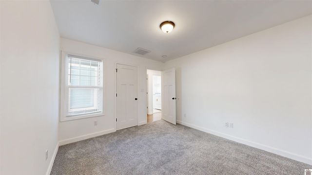 65 Wharton Rd, Cadiz, KY 42211