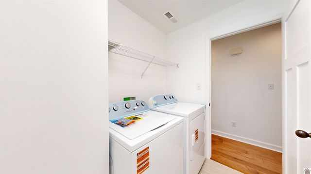 65 Wharton Rd, Cadiz, KY 42211