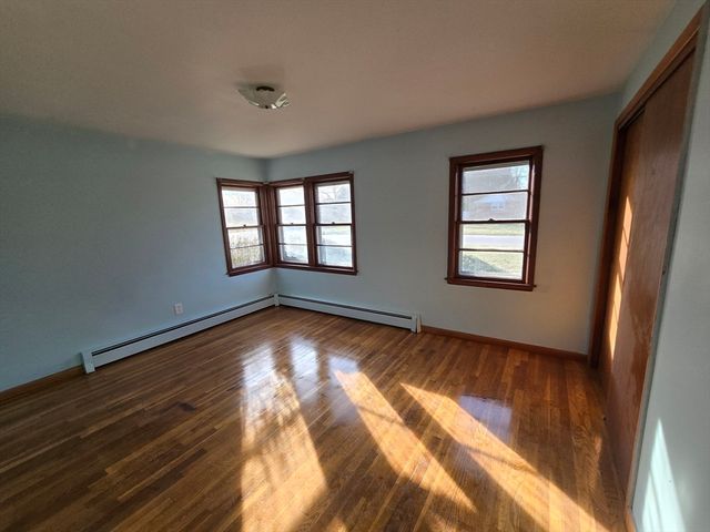 24 Pepka Dr, Webster, MA 01570